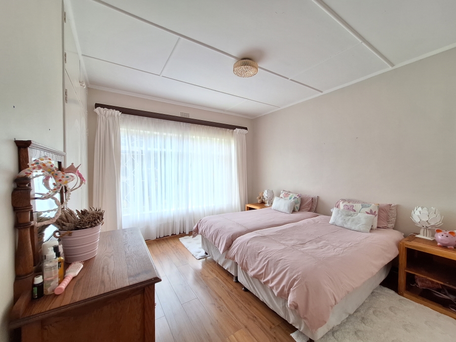 5 Bedroom Property for Sale in Vrede Free State